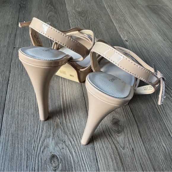 Chinese Laundry Teaser 2 Platform Sandal in Patent Nude - Picture 5 of 8